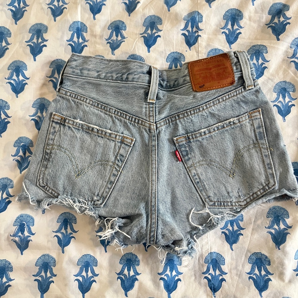 Levi’s 501 denim shorts